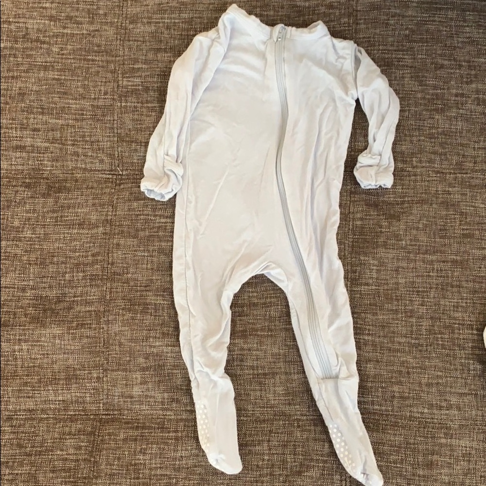 Footed zip pajamas